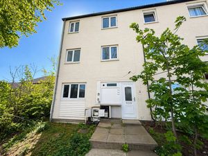 Photo 1- click for photo gallery